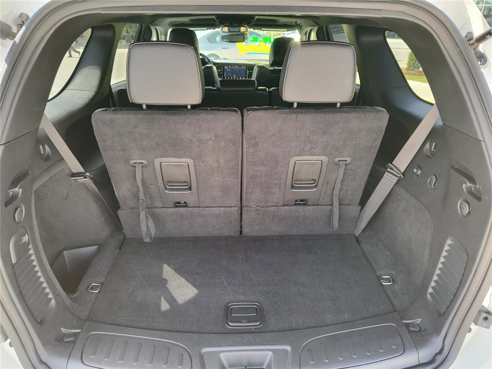 Used 2024 Dodge Durango GT image 7