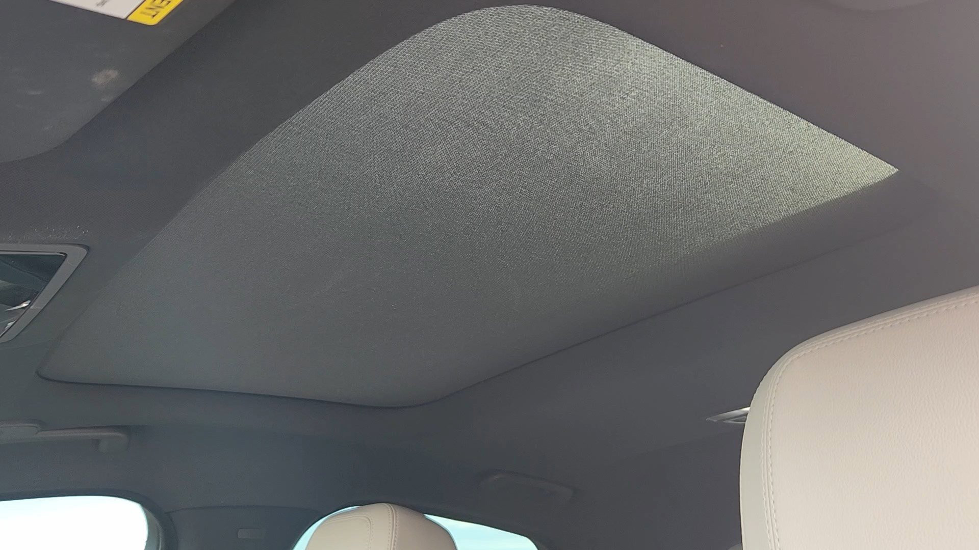 Used 2024 Jaguar XF R-Dynamic SE image 11