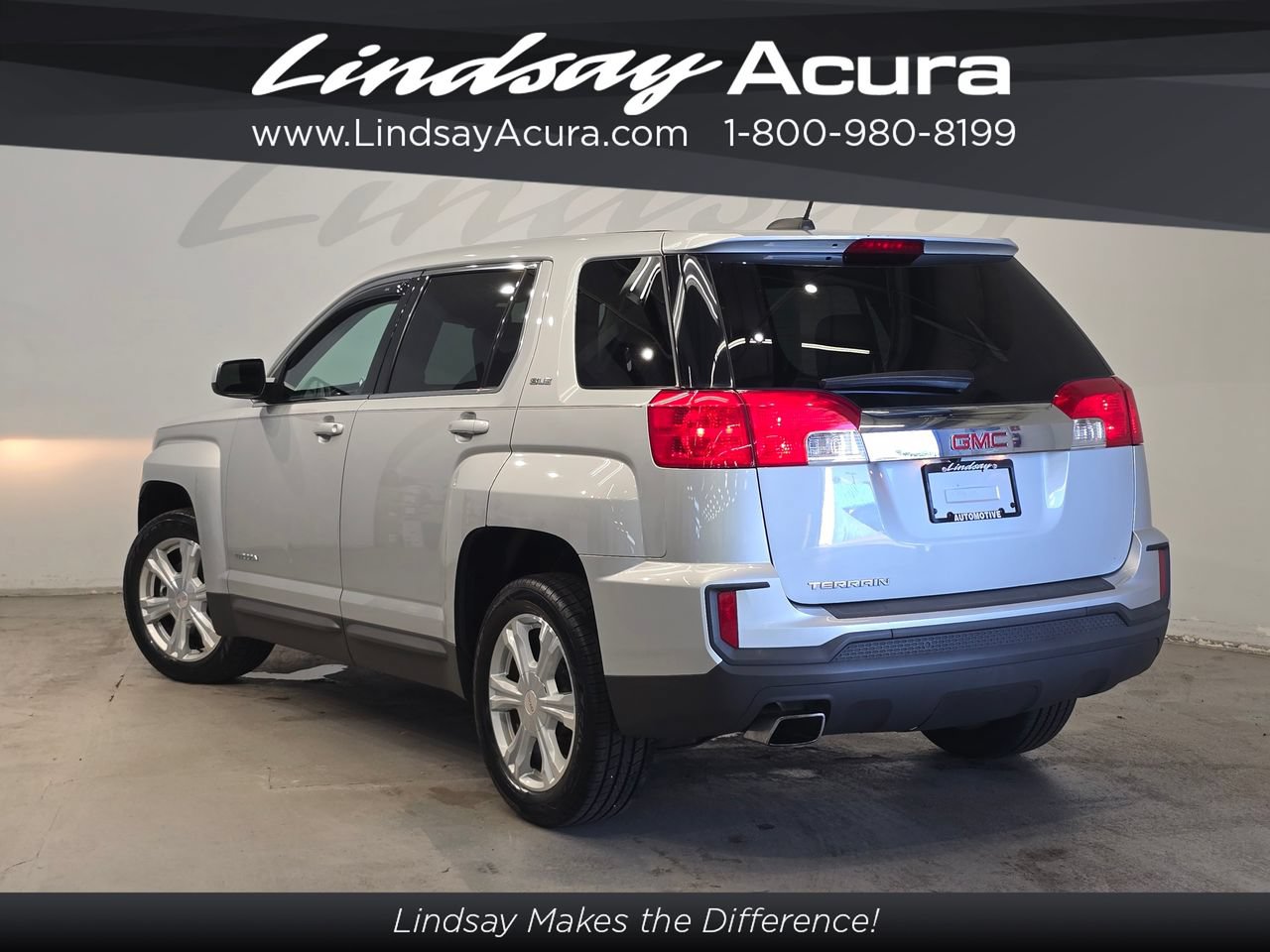 Used 2017 GMC Terrain SLE FWD image 4