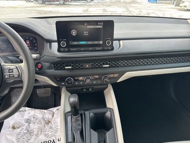 Certified 2024 Honda Accord EX image 18