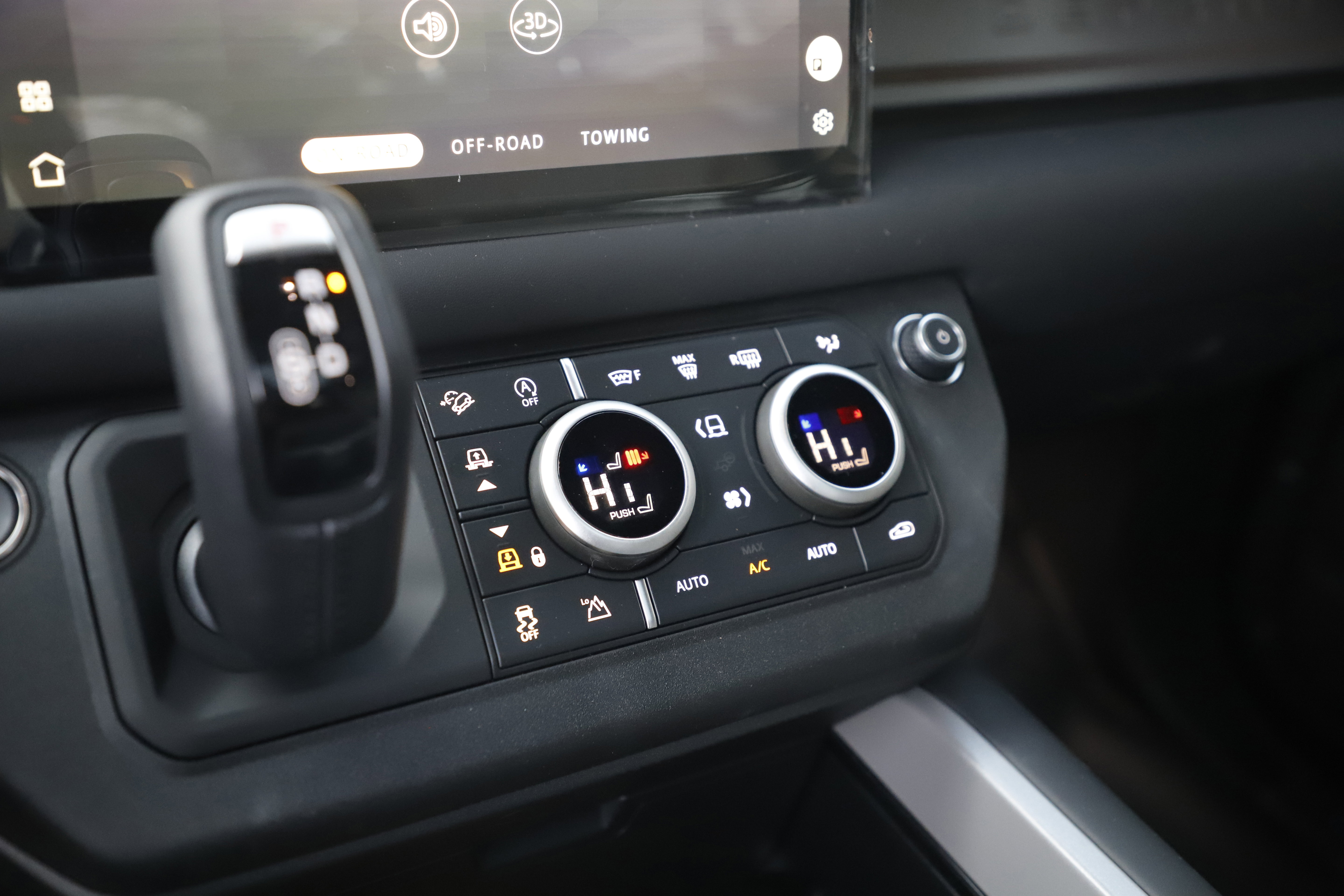 New 2025 Land Rover Defender 110 X AWD/4WD image 20