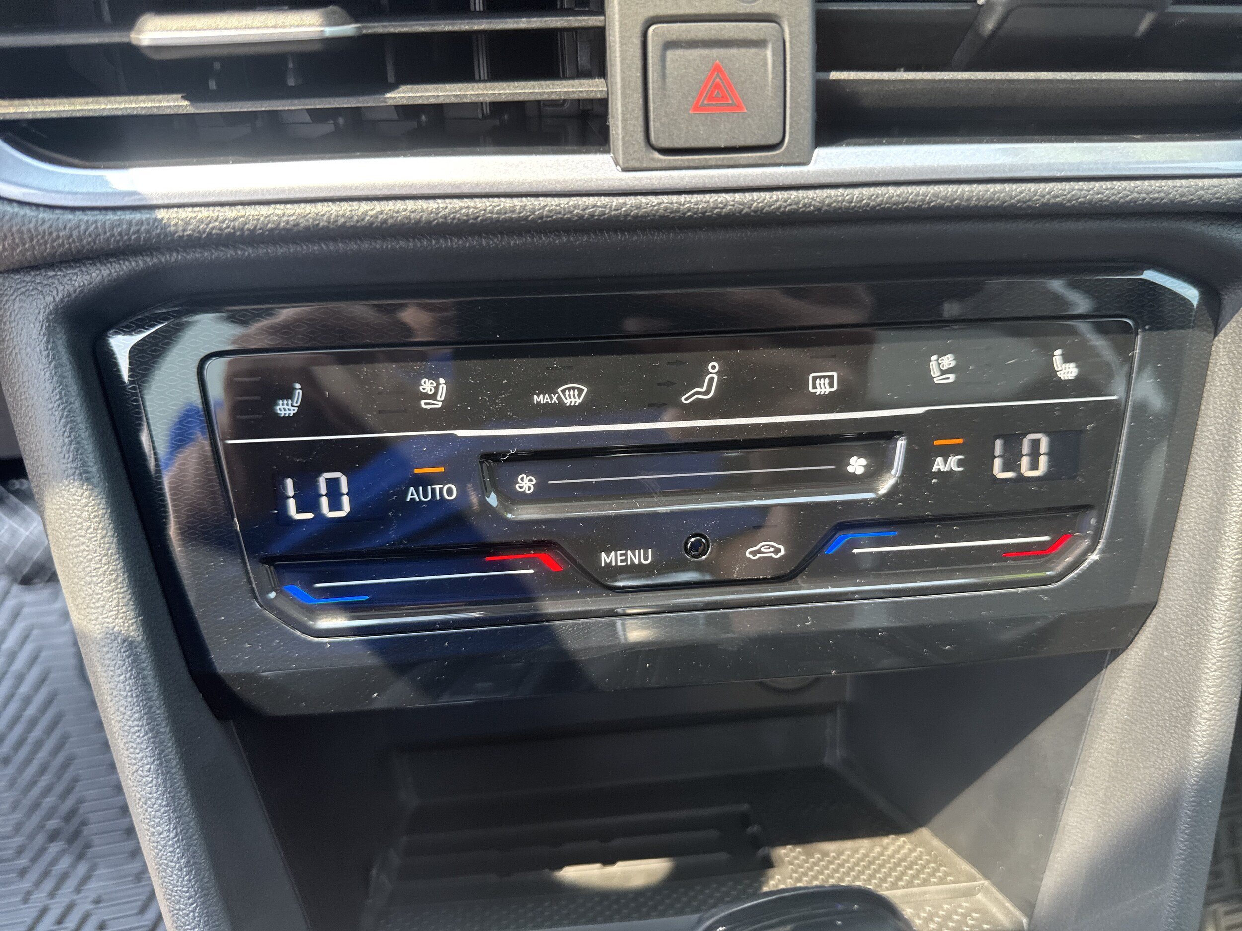 New 2026 Volkswagen Taos SEL AWD/4WD image 19