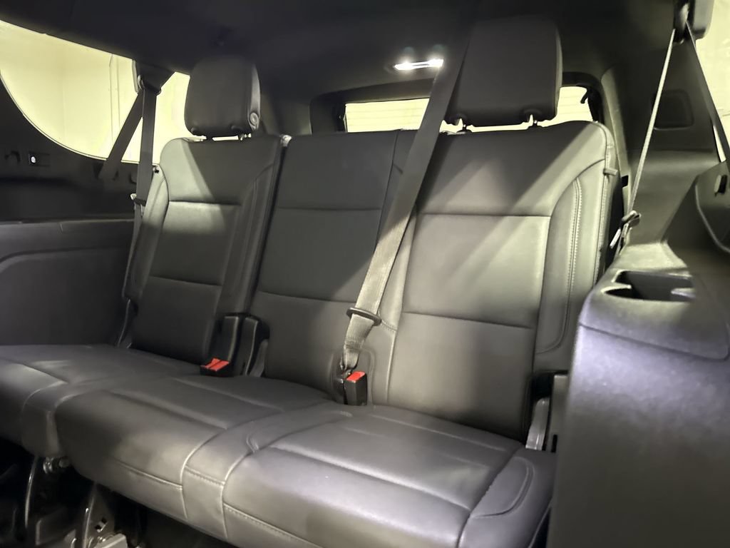 Used 2022 Chevrolet Suburban Z71 w/ Z71 Off-Road Package AWD/4WD image 25