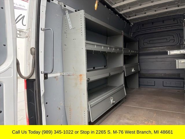 Used 2021 Freightliner Sprinter 1500 RWD image 24
