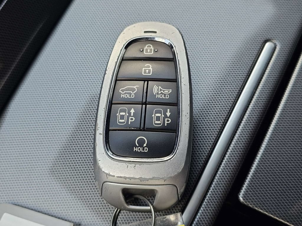 Used 2023 Hyundai Santa Fe Calligraphy FWD image 31