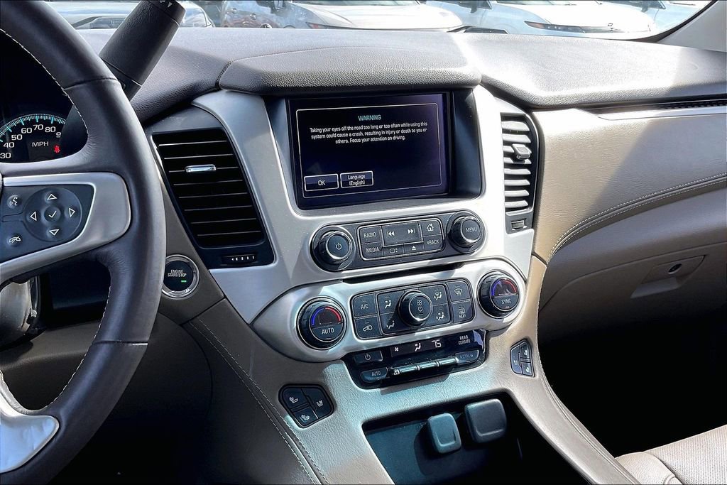 Used 2017 GMC Yukon XL SLT w/ Premium Edition image 9