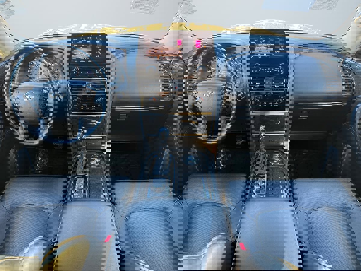 Used 2023 INFINITI QX80 Luxe w/ Cargo Package image 10