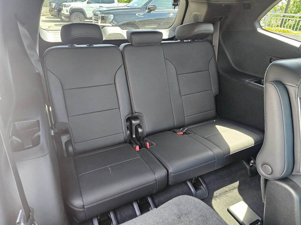 Used 2025 Buick Enclave Preferred w/ Power Package AWD/4WD image 14