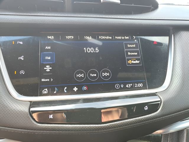 Used 2022 Cadillac XT5 Premium Luxury w/ Technology Package FWD image 16