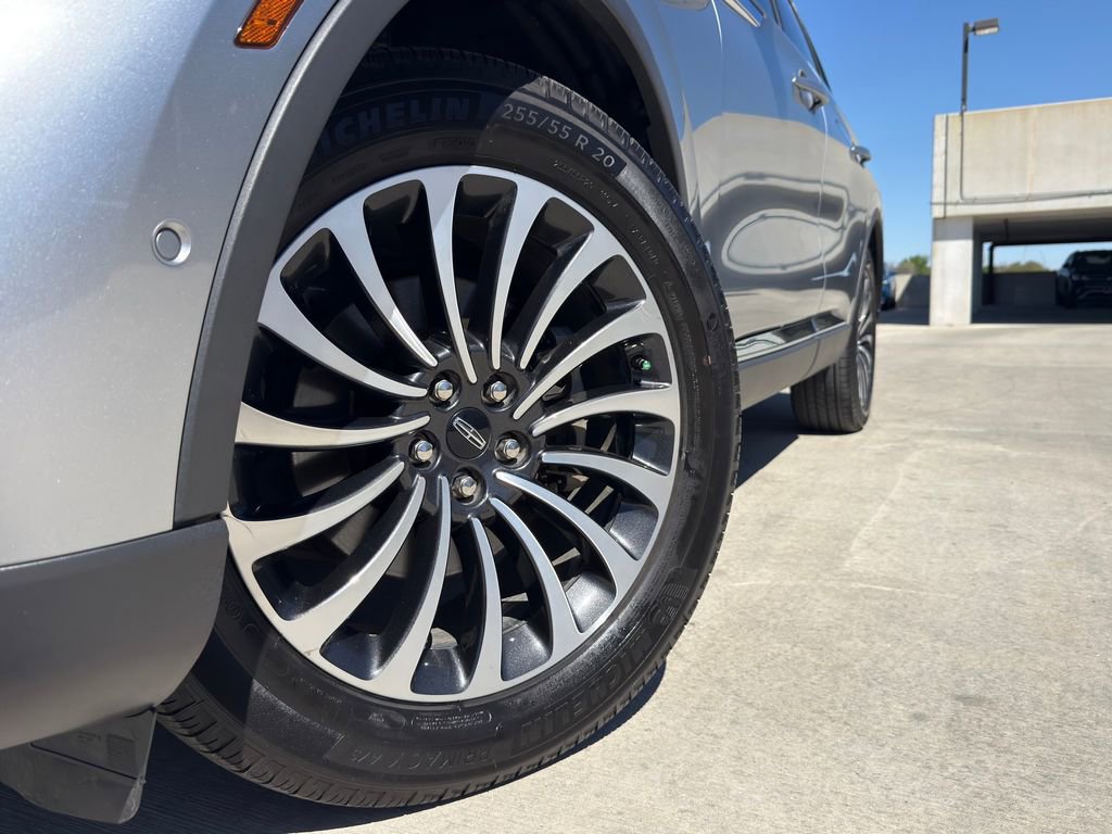 Used 2023 Lincoln Aviator Reserve w/ Equipment Group 201A image 4