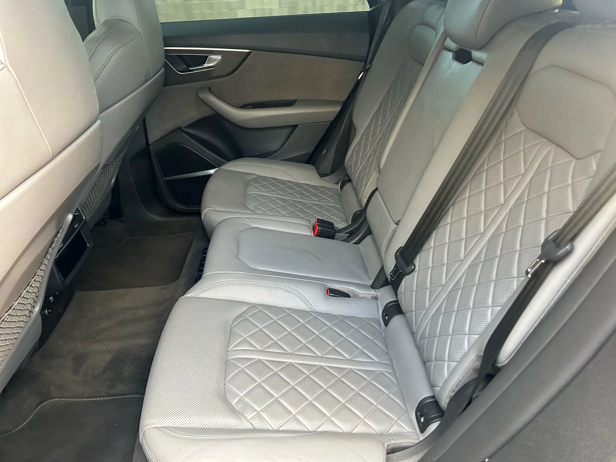 Used 2021 Audi SQ8 Premium Plus image 21