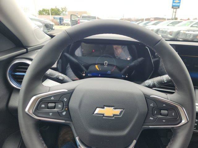 New 2026 Chevrolet Trax LT w/ Driver Confidence Package FWD image 15