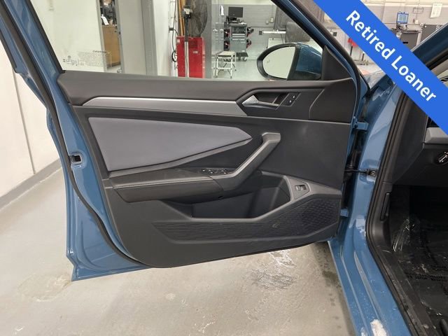 New 2025 Volkswagen Jetta SE w/ Black Wheel Package image 25