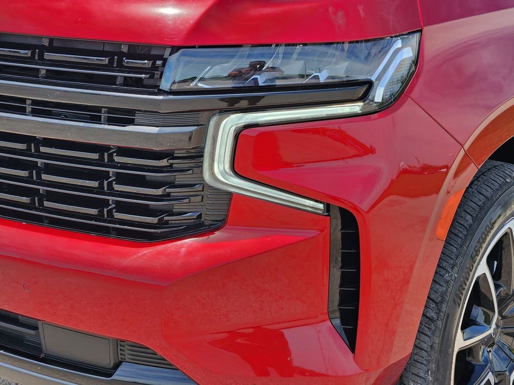 Used 2024 Chevrolet Tahoe RST w/ Luxury Package AWD/4WD image 9