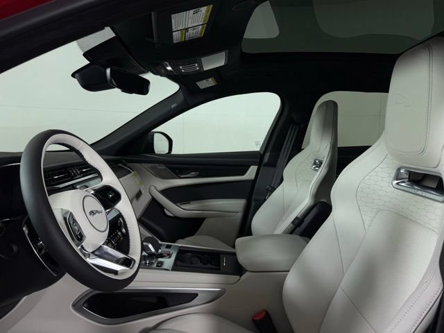 Used 2026 Jaguar F-PACE R-Dynamic S AWD/4WD image 29
