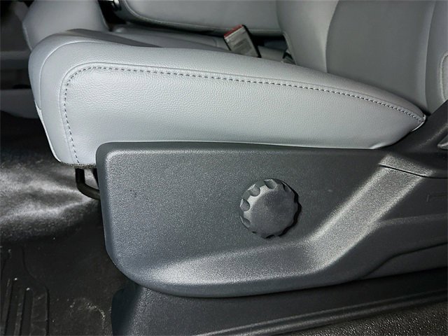 New 2025 Ford F250 XL w/ XL Chrome Package image 13