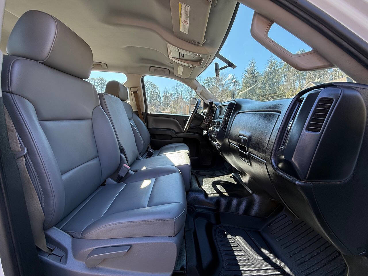 Used 2015 Chevrolet Silverado 3500 W/T image 31