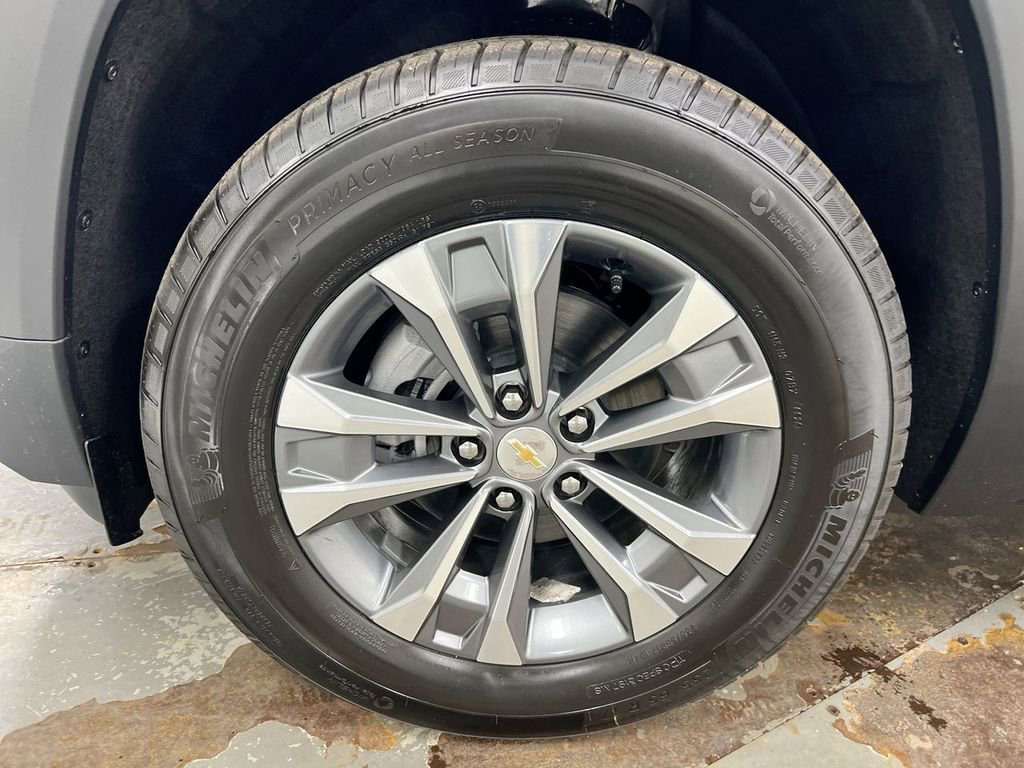 New 2026 Chevrolet Equinox LT w/ Safety and Technology Package image 27