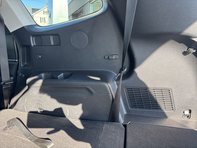 Used 2025 Kia Telluride S image 48