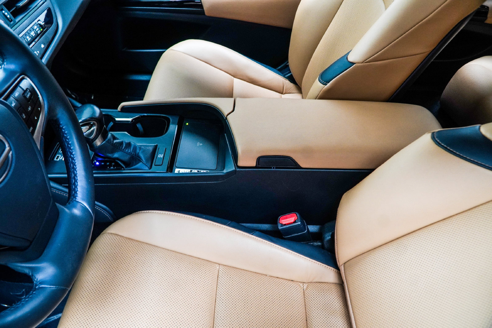 Used 2023 Lexus ES 350 w/ Premium Package FWD image 24