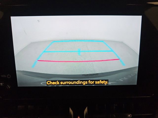 Certified 2023 Toyota Corolla Cross LE image 27