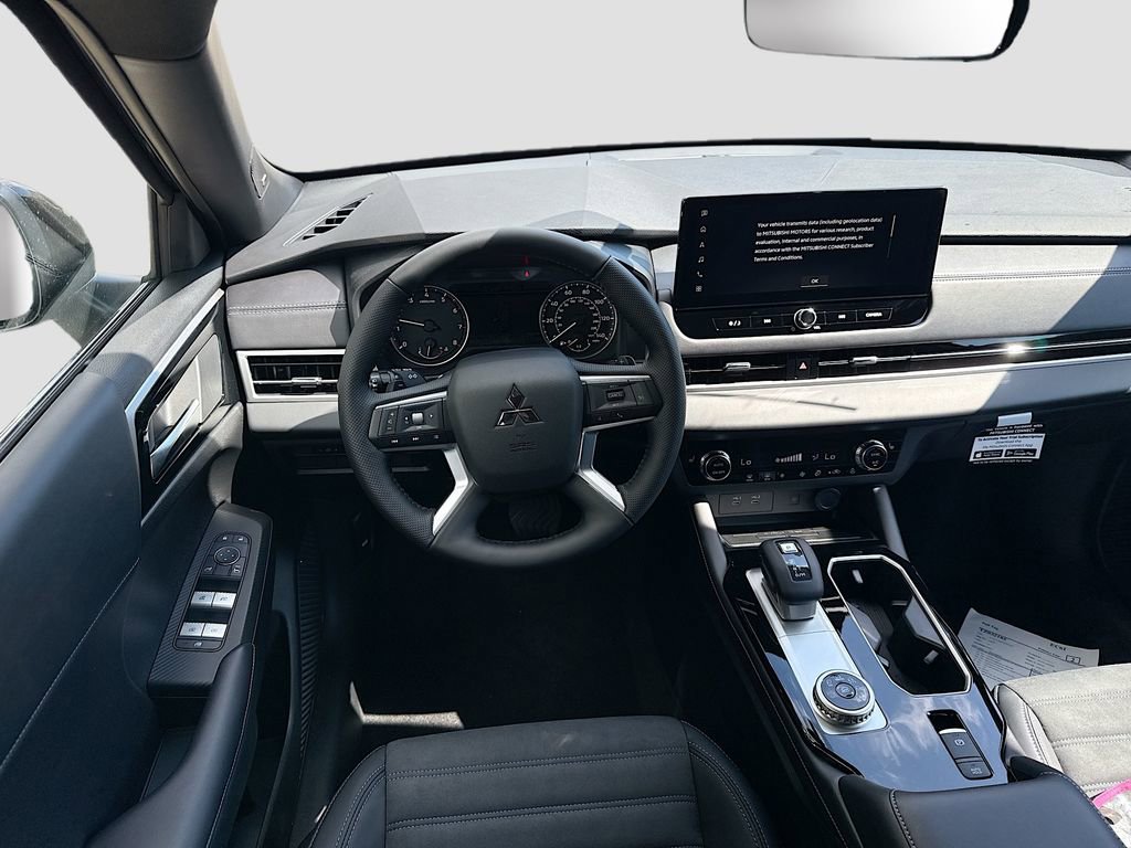 New 2026 Mitsubishi Outlander LE FWD image 21