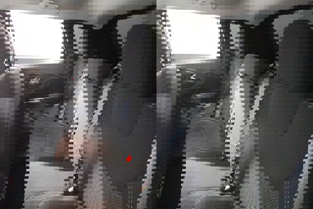 Used 2021 Jeep Cherokee Latitude image 23