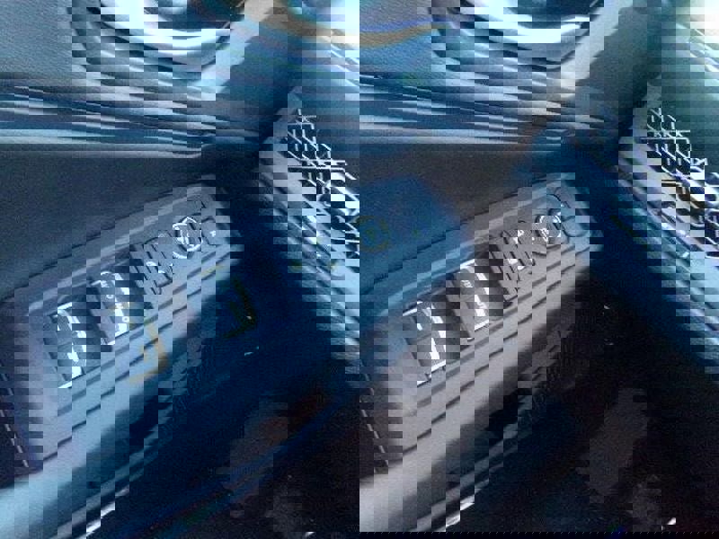 New 2025 Honda Accord SE image 17