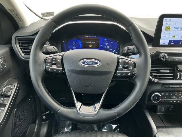 Used 2022 Ford Escape Titanium image 13