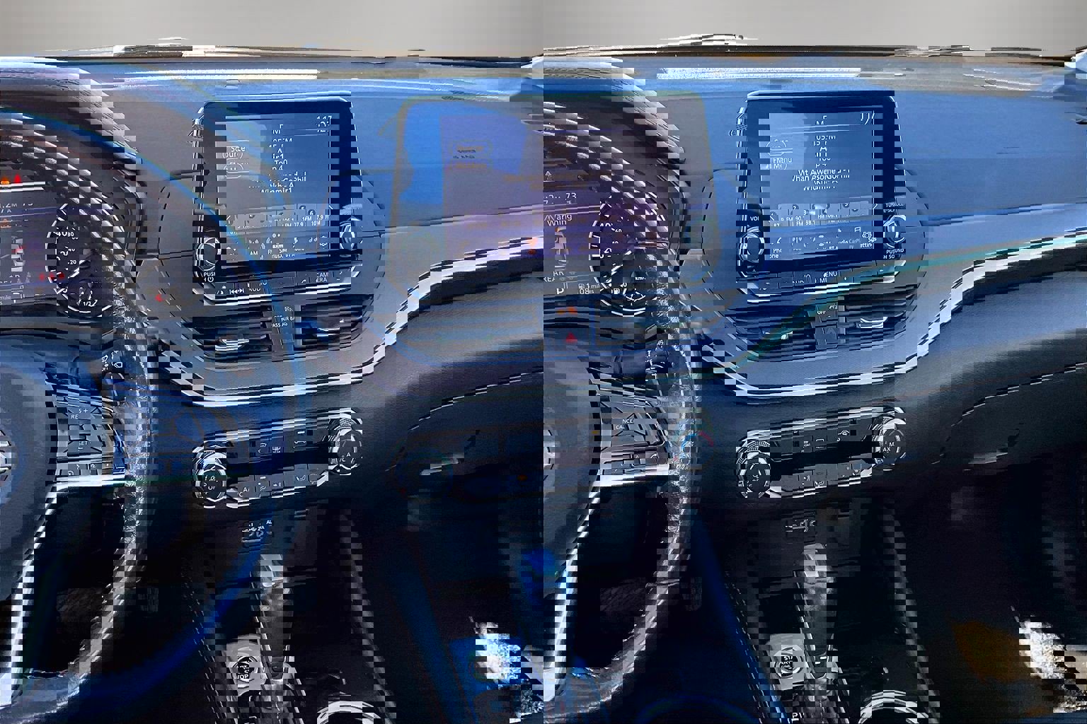 Used 2023 Nissan Altima 2.5 SR image 9