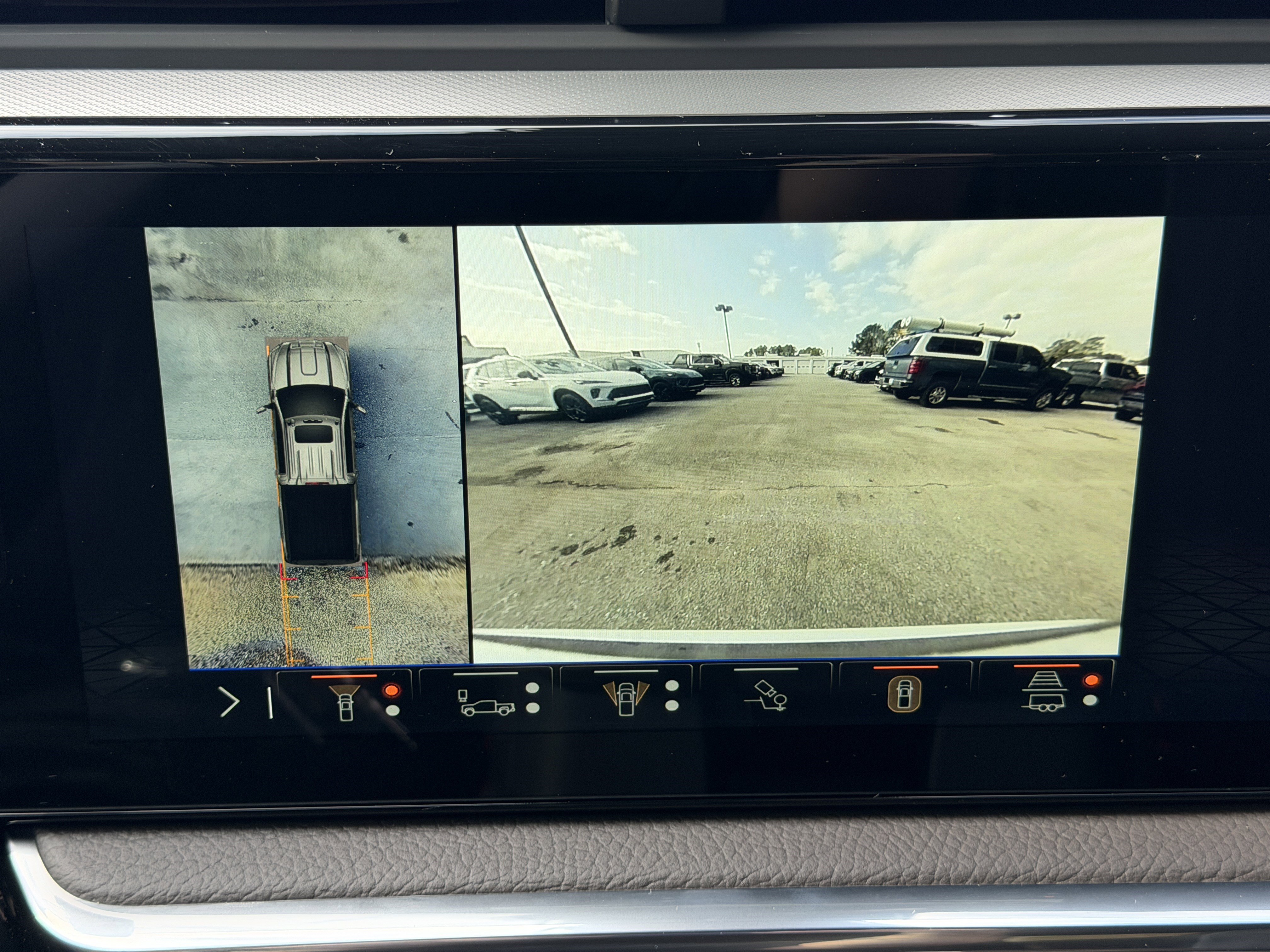 New 2026 GMC Sierra 2500 Denali w/ Denali Reserve Package image 44