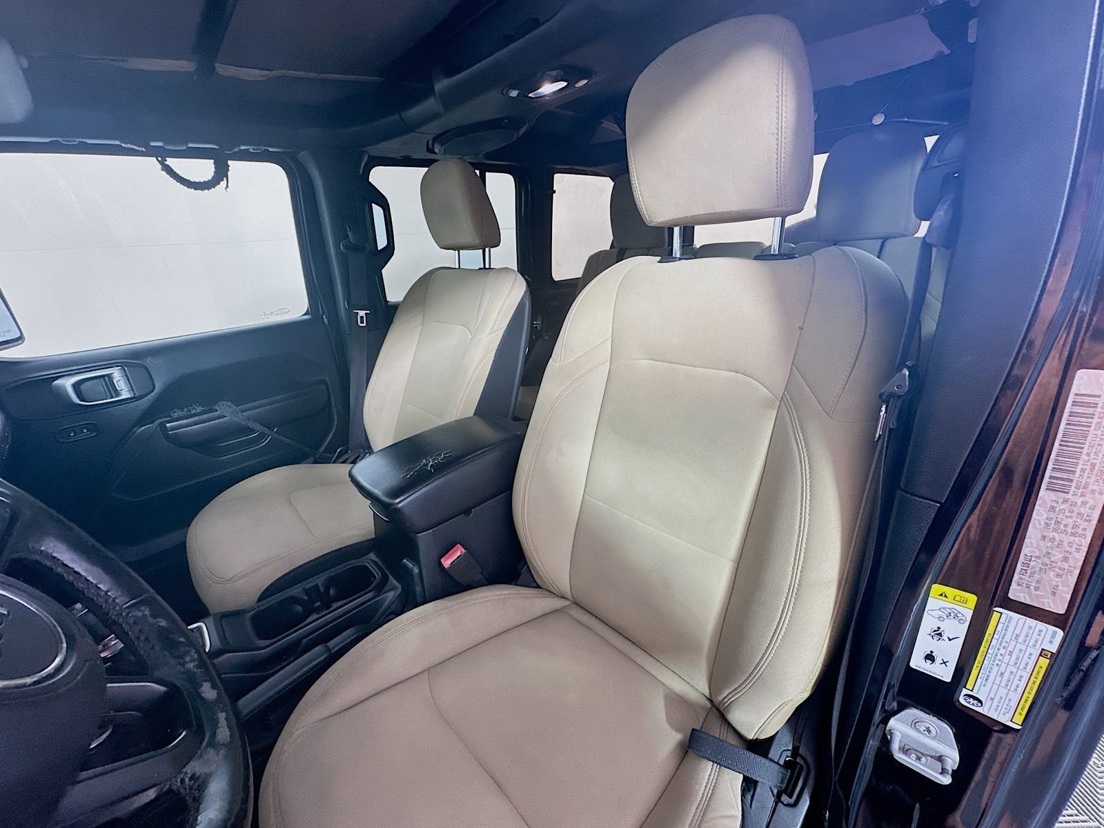 Used 2018 Jeep Wrangler Unlimited Sport S AWD/4WD image 21