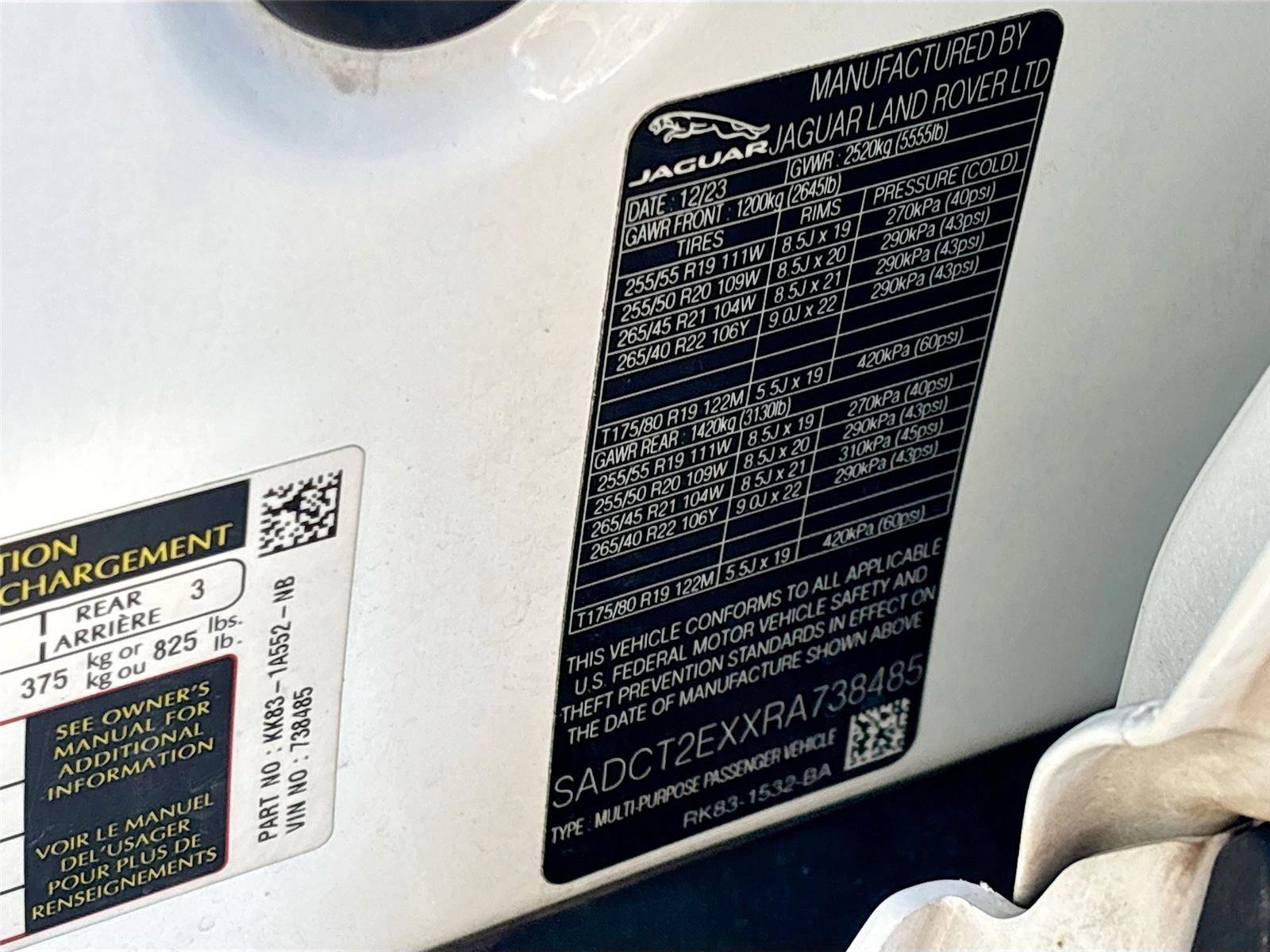 Used 2024 Jaguar F-PACE R-Dynamic S image 37