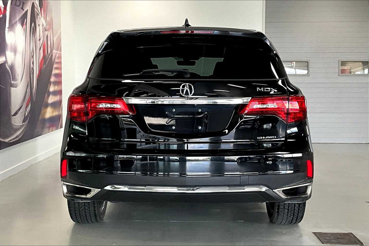 Used 2020 Acura MDX SH-AWD w/ Technology Package image 5