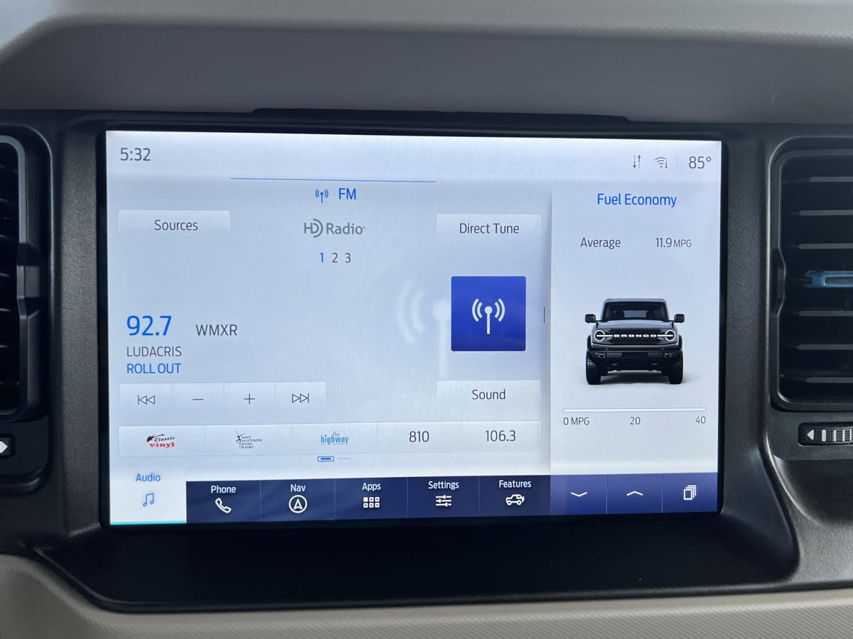 Used 2023 Ford Bronco Wildtrak image 30