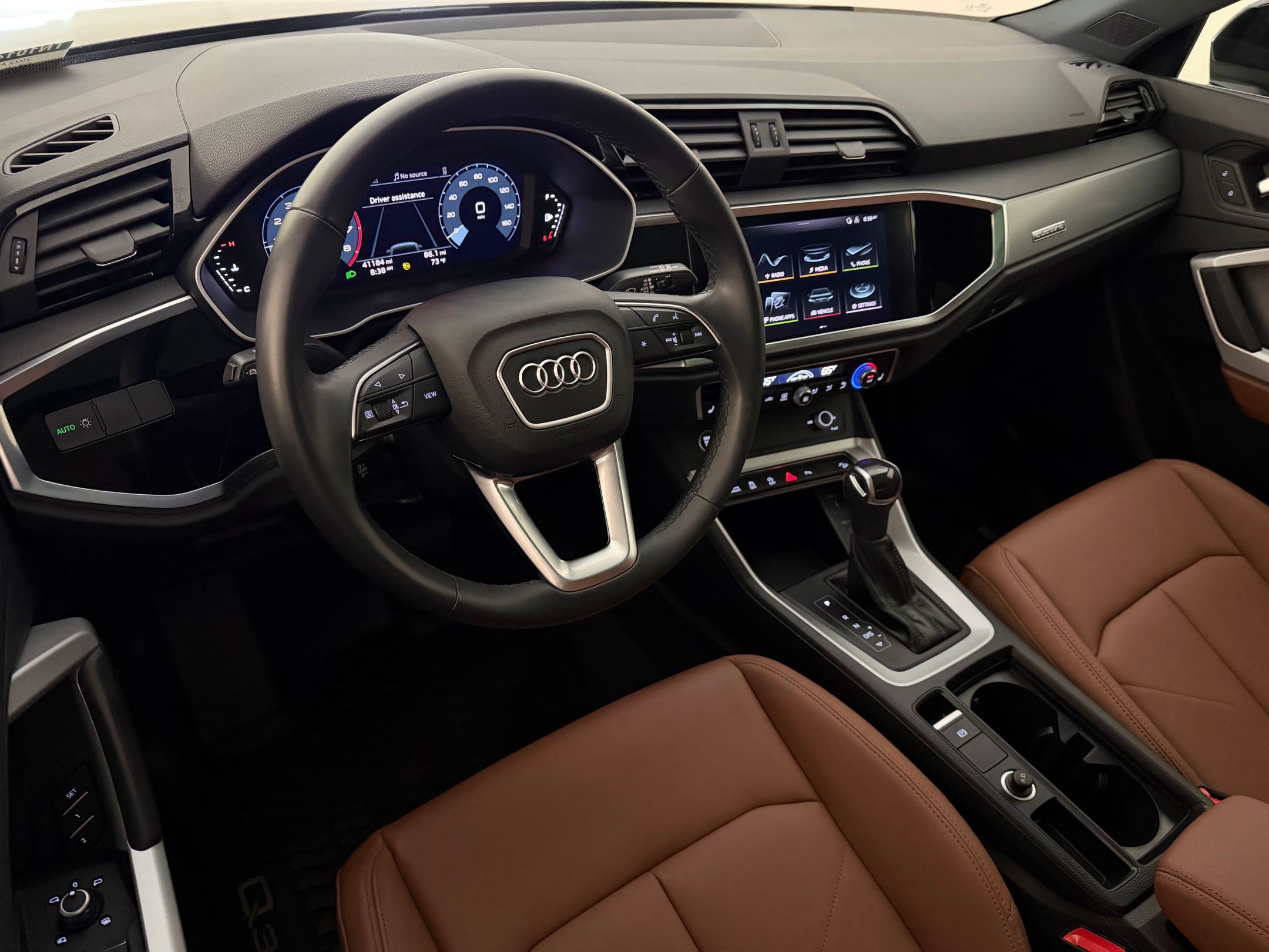 Used 2022 Audi Q3 2.0T Premium AWD/4WD image 4