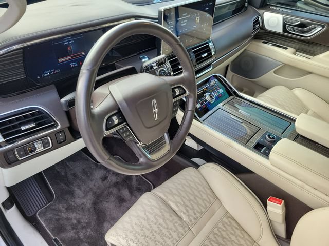 Used 2023 Lincoln Navigator L Black Label AWD/4WD image 24