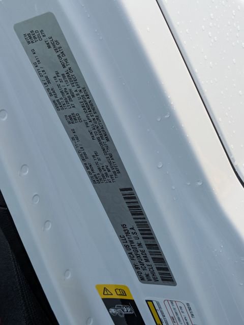 New 2026 Jeep Wrangler Unlimited Rubicon w/ Technology Group image 33