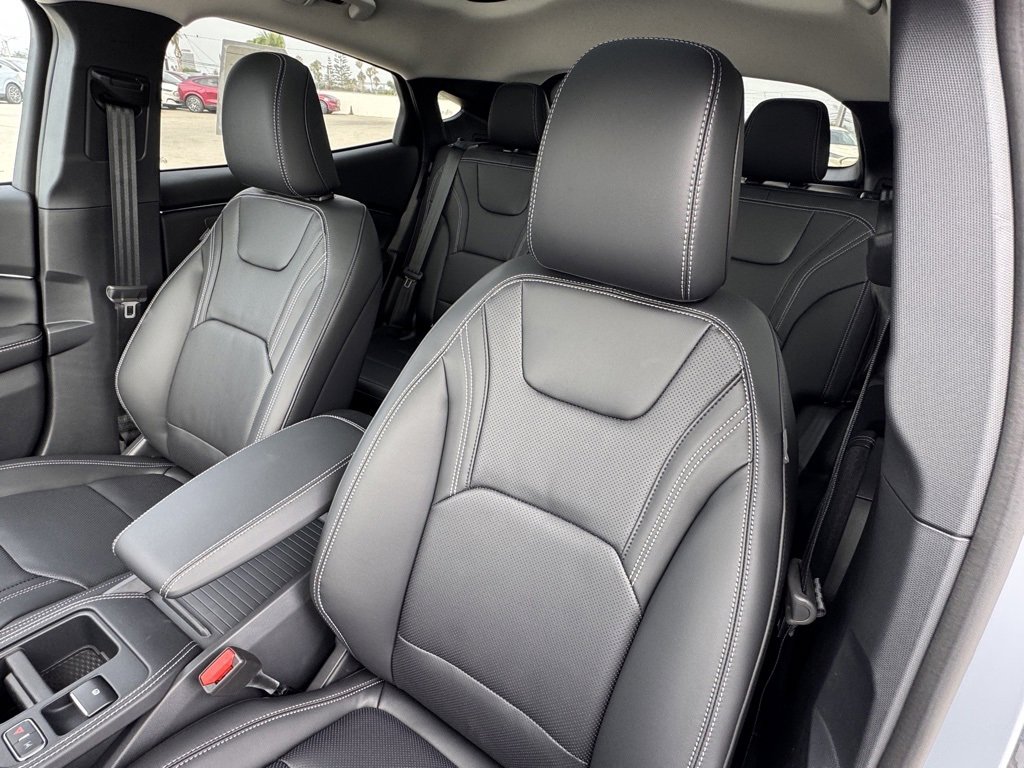 New 2025 Ford Mustang Mach-E Premium image 18