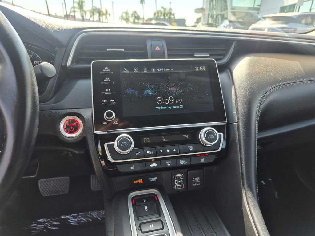Used 2019 Honda Insight Touring image 17