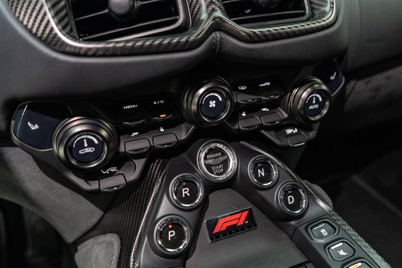 Used 2023 Aston Martin V8 Vantage Coupe RWD image 75