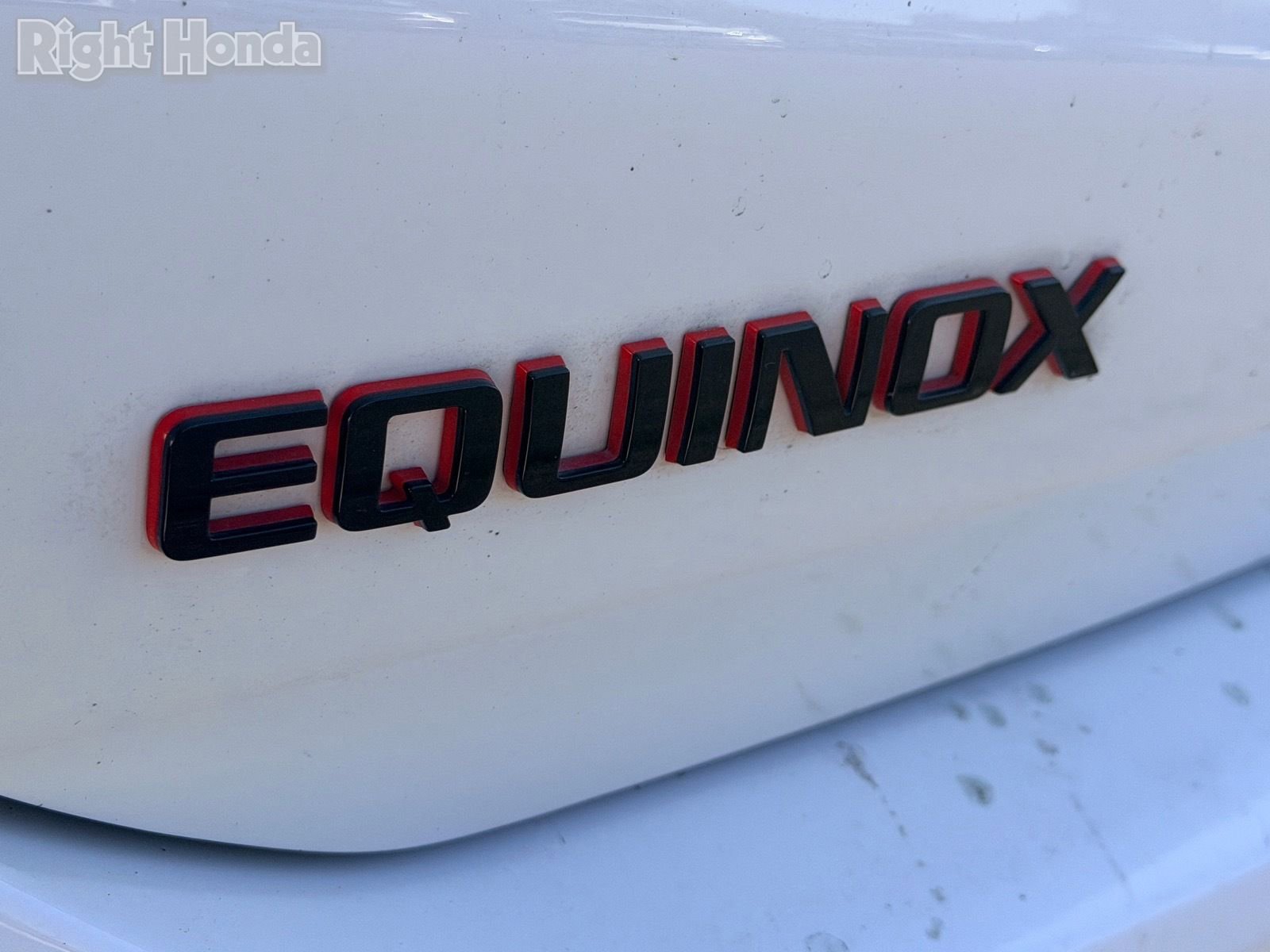 Used 2021 Chevrolet Equinox Premier w/ Redline Edition FWD image 13