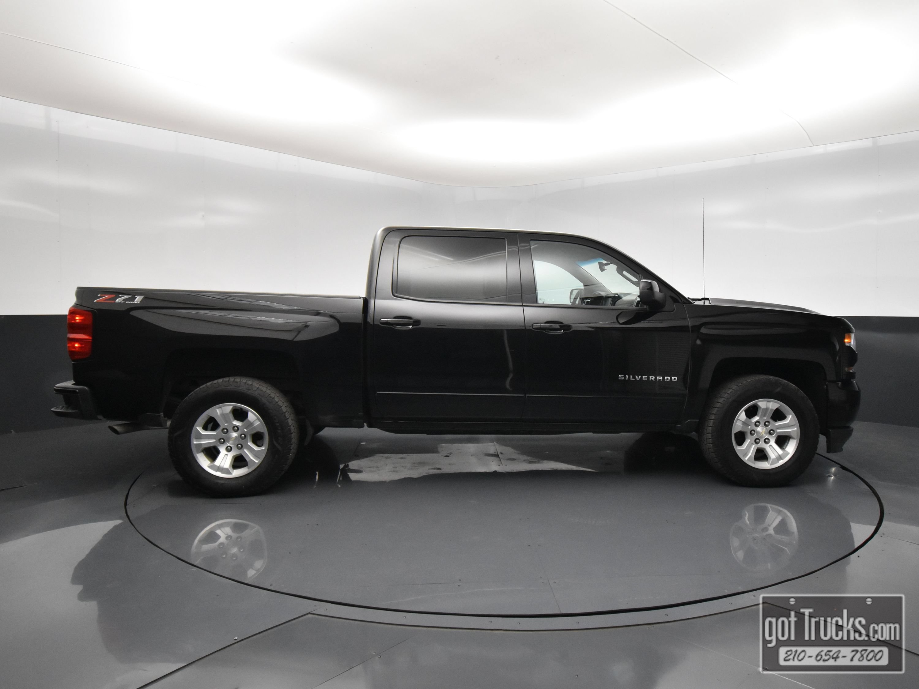 Used 2018 Chevrolet Silverado 1500 LT w/ All Star Edition AWD/4WD image 52