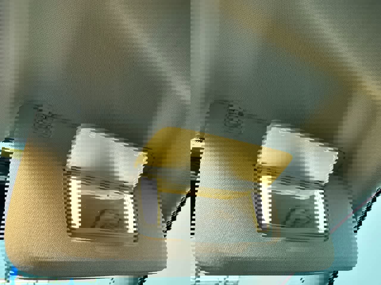 Used 2025 Buick Encore GX Preferred image 32