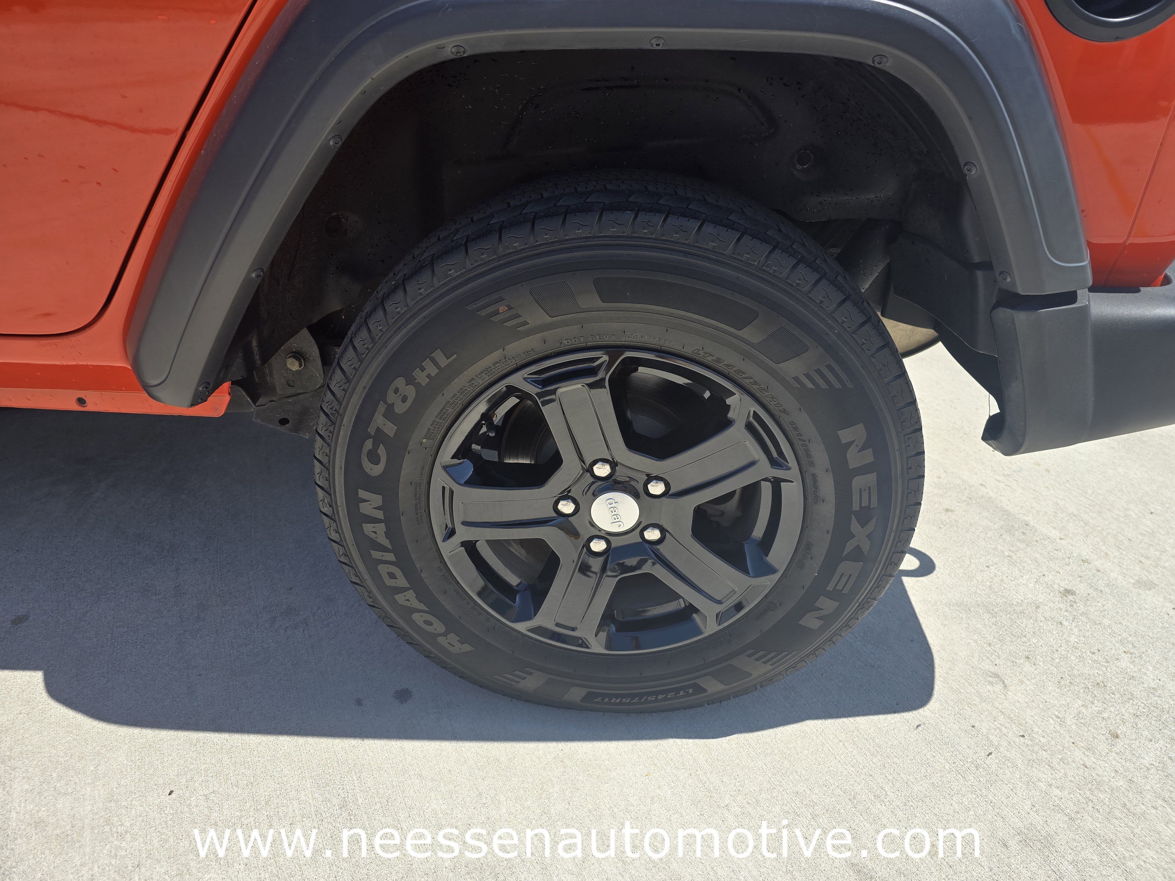 Used 2020 Jeep Wrangler Unlimited Sport S image 32