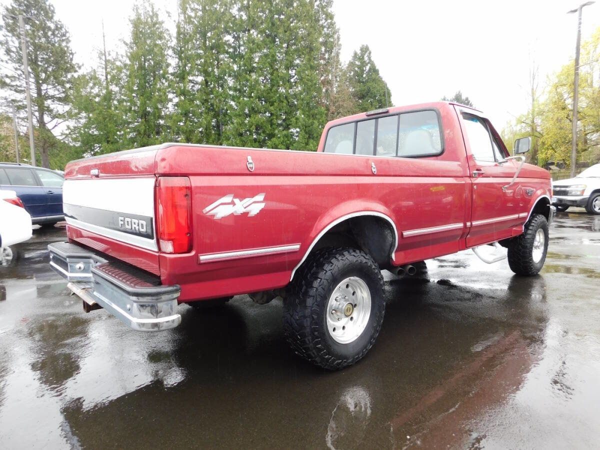 Used 1995 Ford F150 XLT image 2