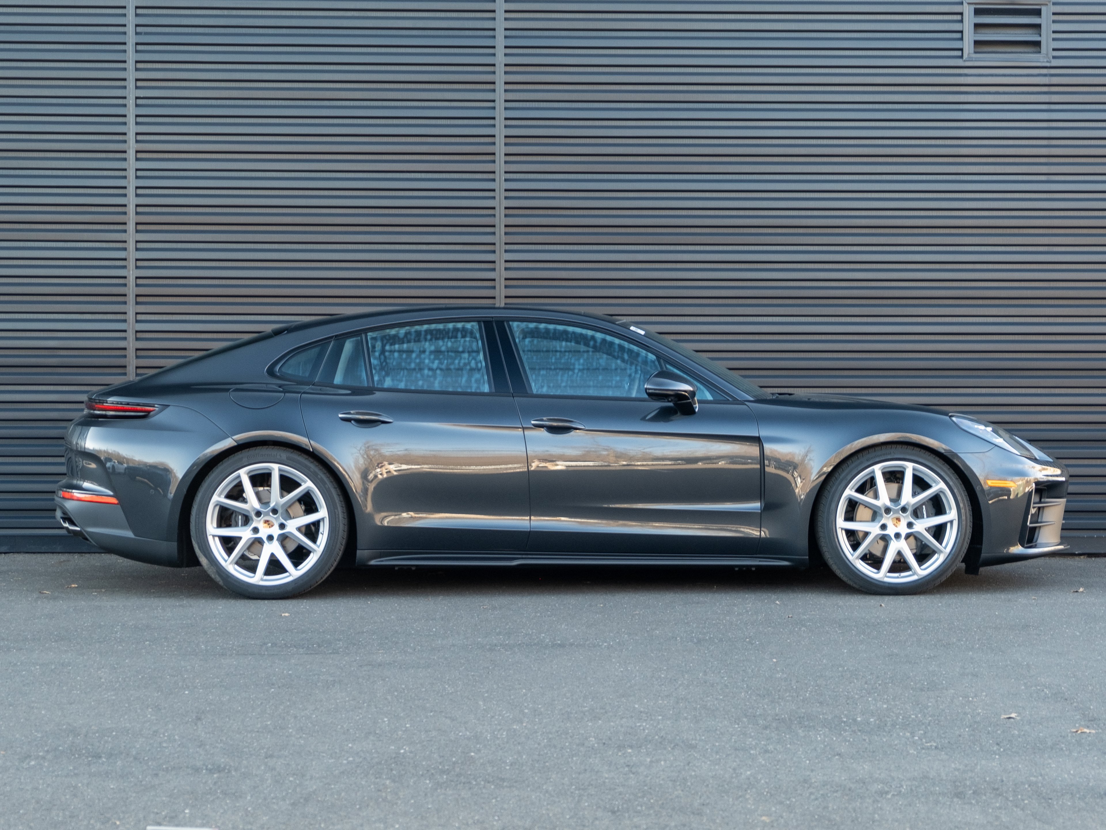 New 2026 Porsche Panamera 4 AWD/4WD image 9