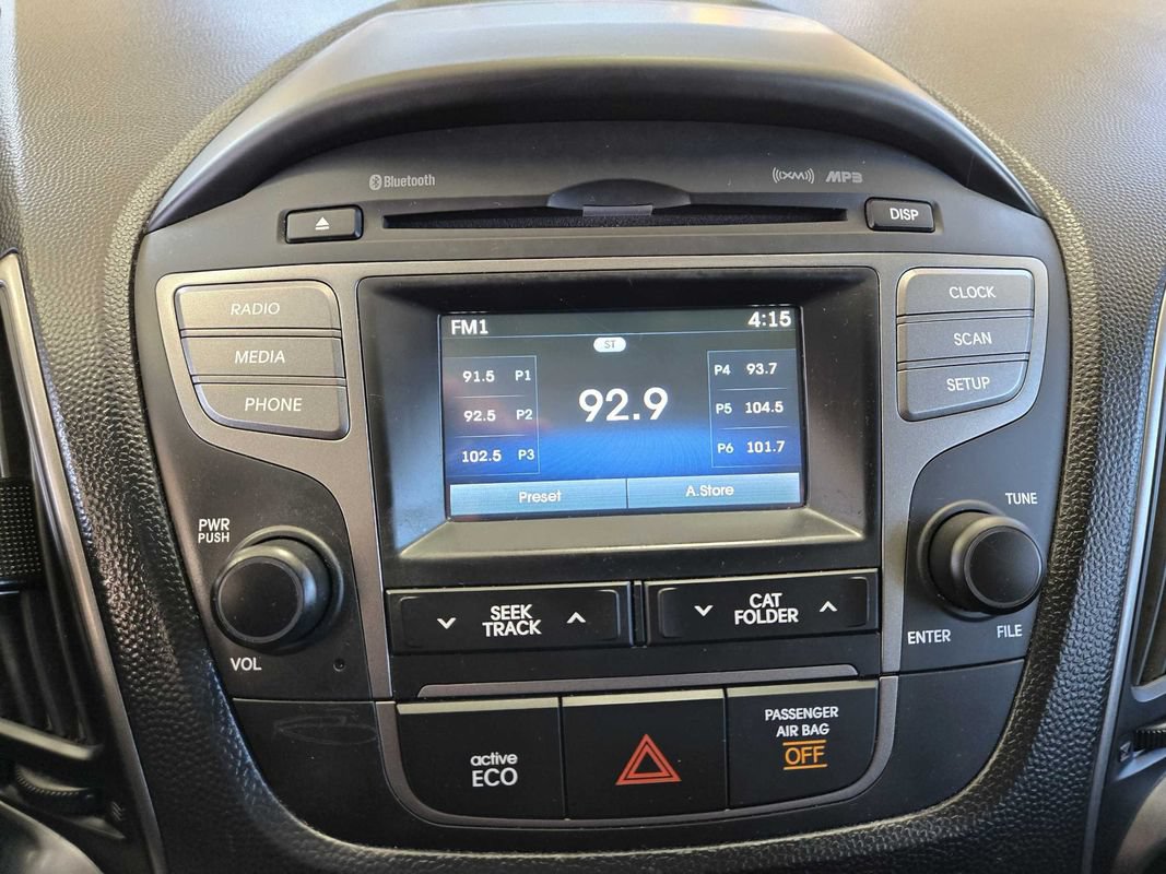 Used 2015 Hyundai Tucson SE AWD/4WD image 17
