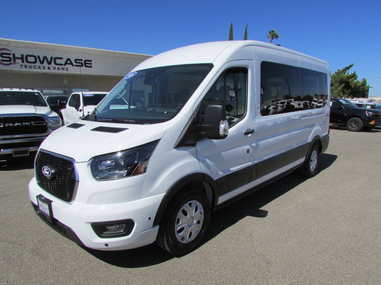 Used 2026 Ford Transit 350 XLT RWD image 4