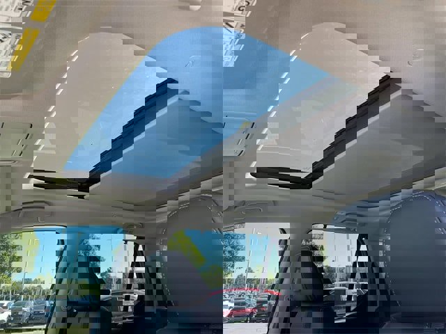 New 2025 Honda Pilot Touring image 24